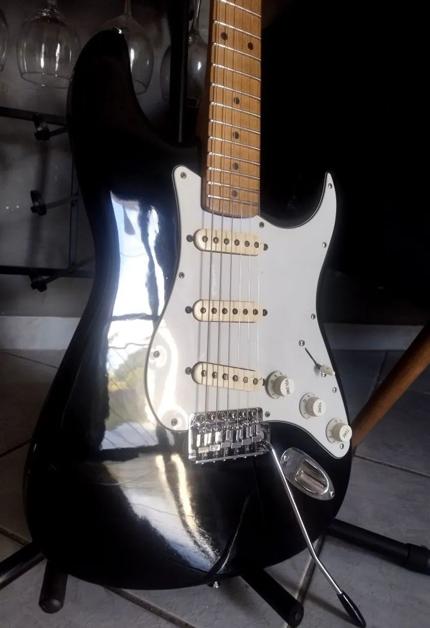 Fender Stratocaster Squier Series 1994
