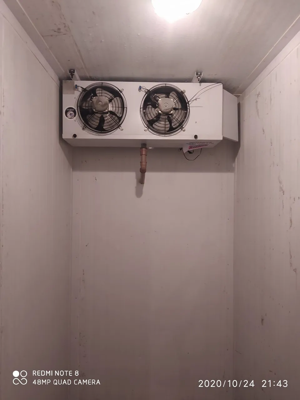 Câmara Frigorífica com Sistema de Refrigeração Duplo