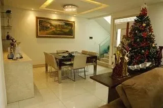 Casa a Venda no melhor Condomínio da Maraponga. Condomínio Osvaldo Studart.