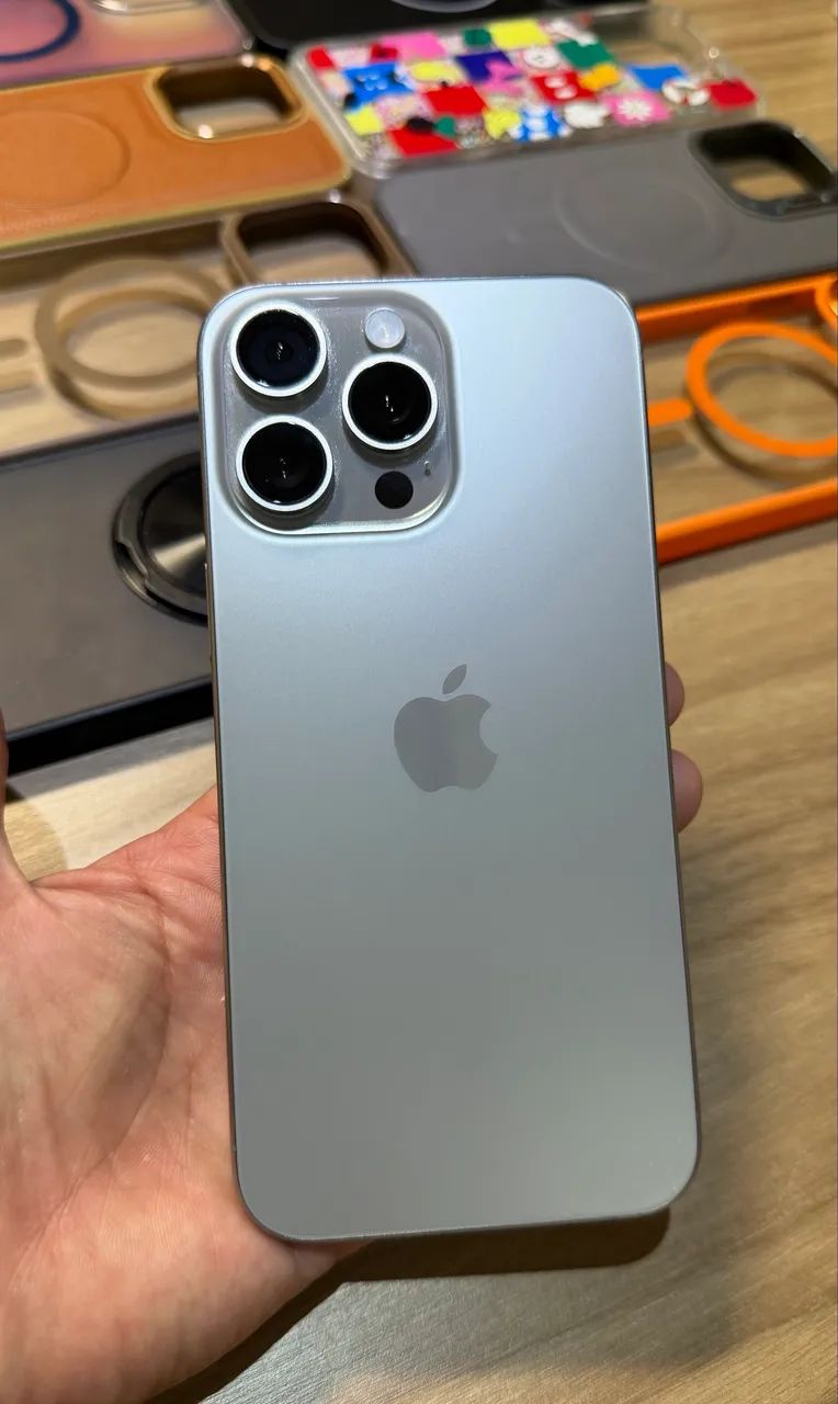 Iphone 15 Pro Max - Foto 2