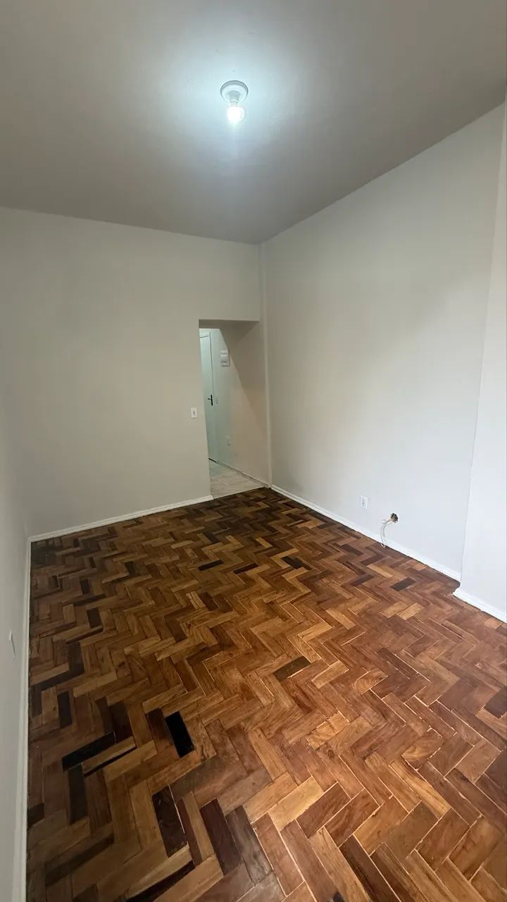Kitnet  toda reformada no Centro
