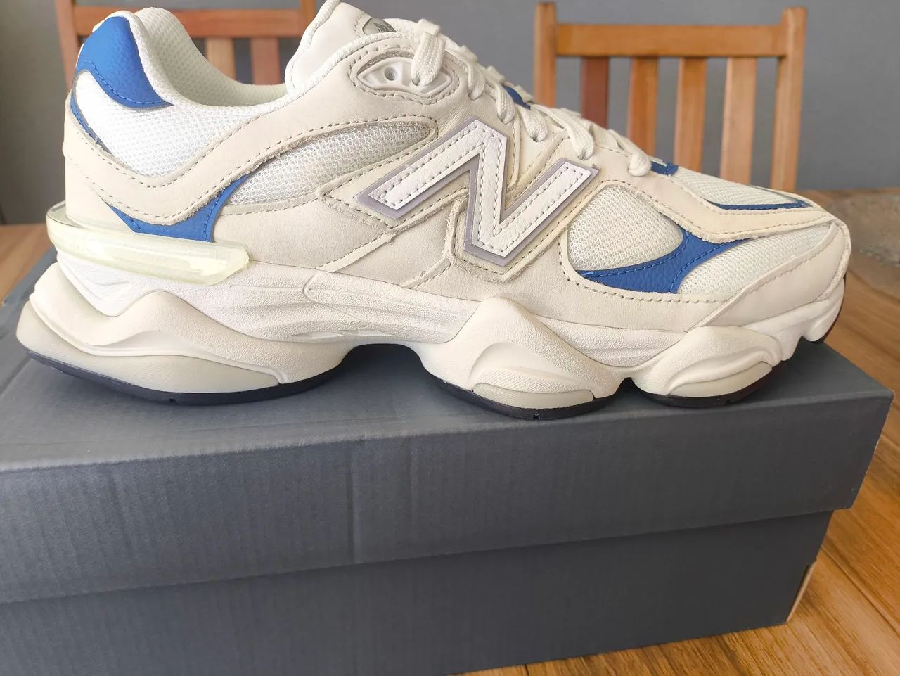 Tênis New Balance 9060 - Foto 2