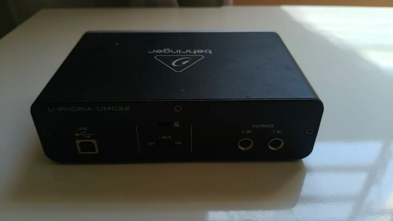 Interface de Audio Behringer U-Phoria - Foto 2