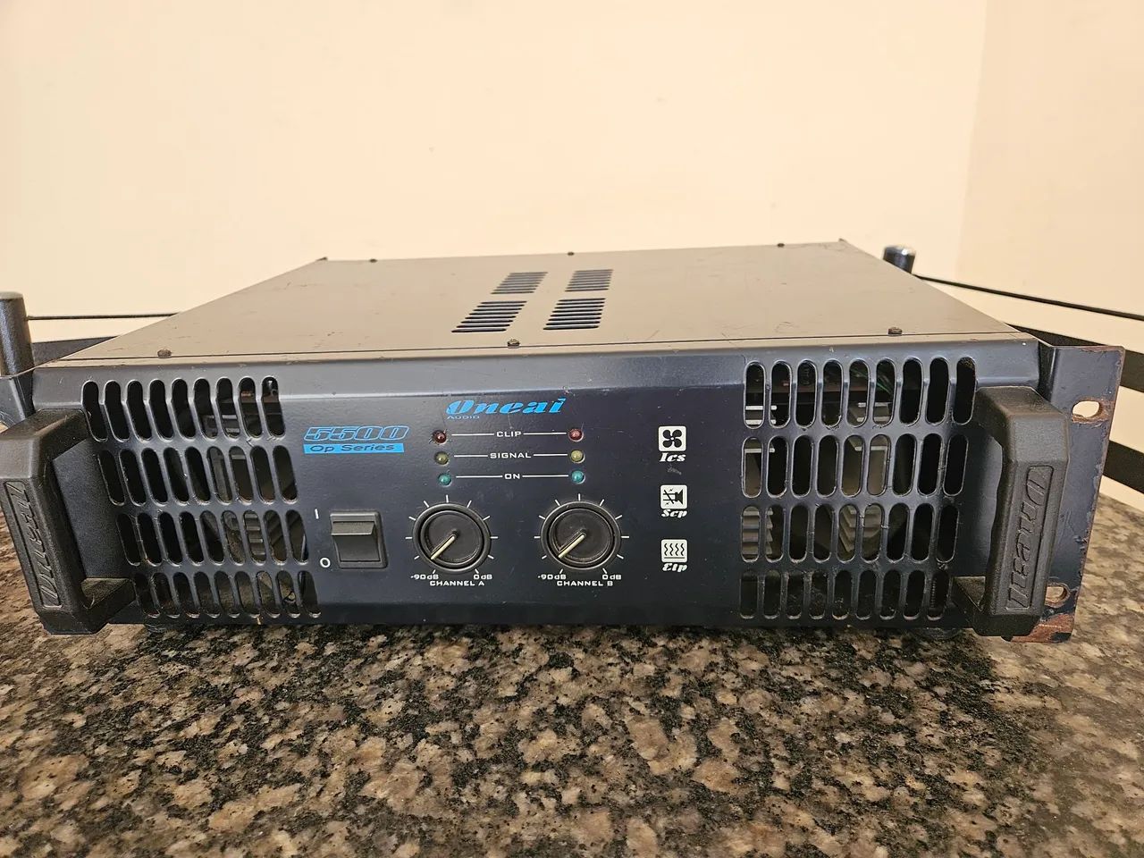 Amplificador oneal 