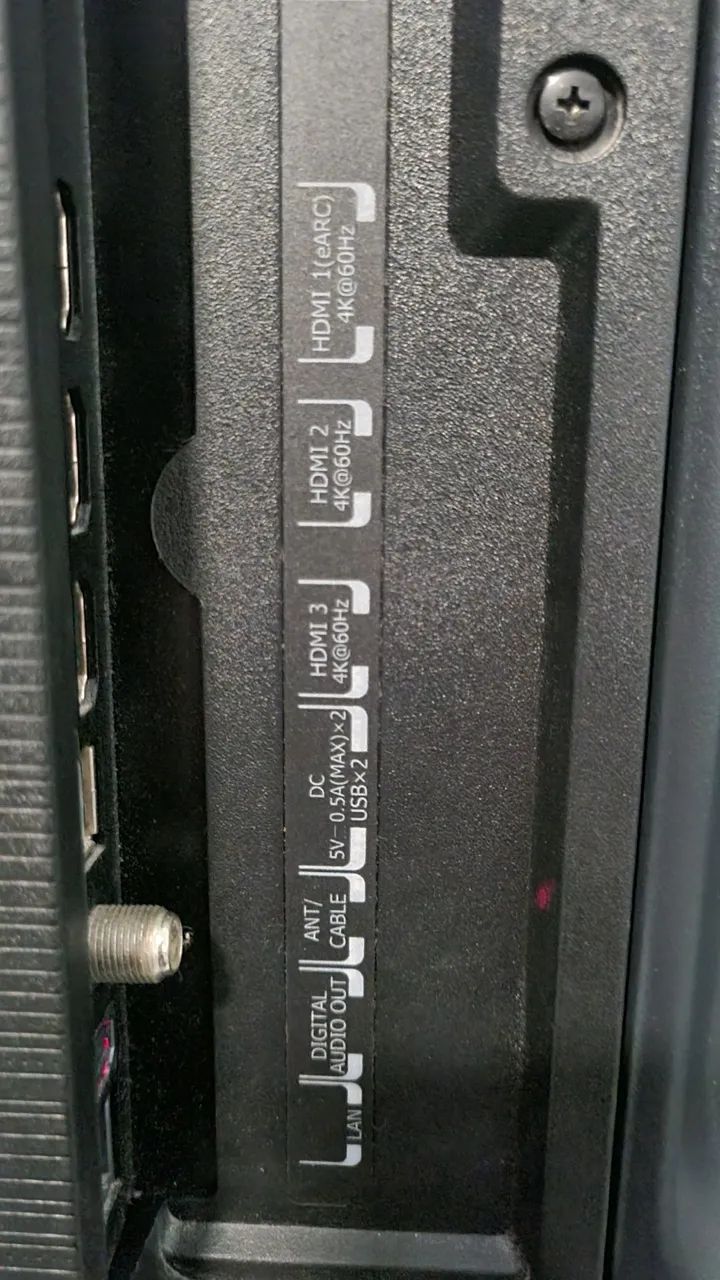 Smart TV Toshiba 4k QLED 55polegadas Apenas 3 meses de uso<br>Com Garantia ?<br> - Foto 4