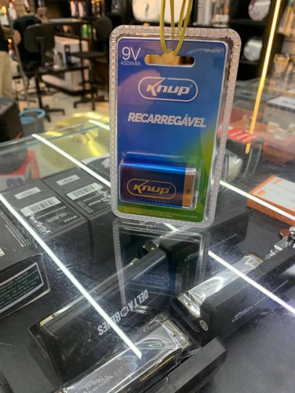 PILHA RECARREGAVEL 9V