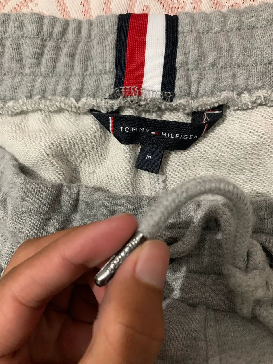 Calça da tommy cinza original  - Foto 5