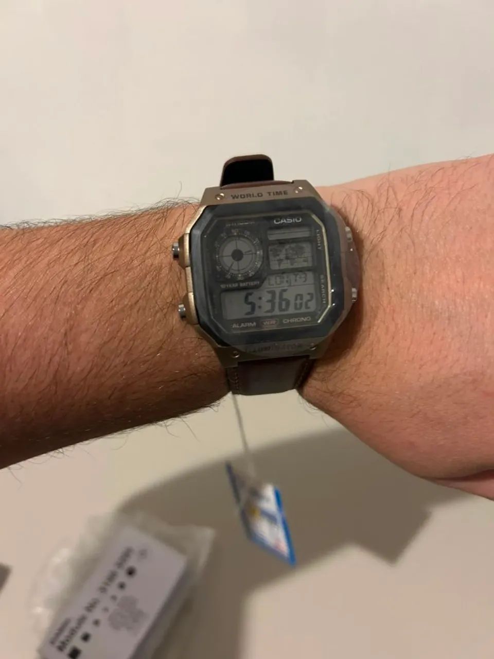 Relógio Casio AE1200 Royale World time  - Foto 2