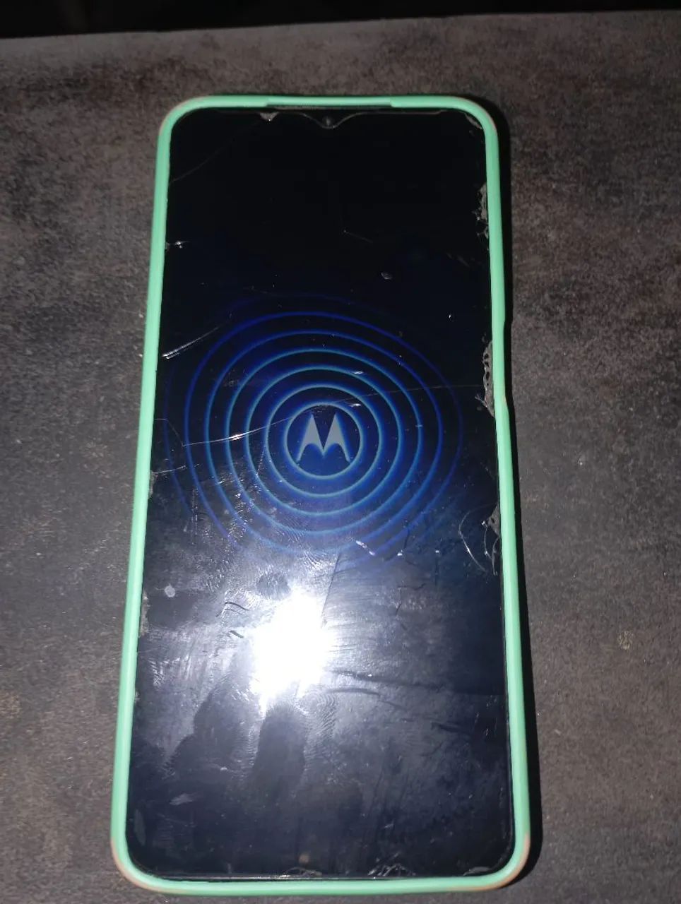 MOTO E22 