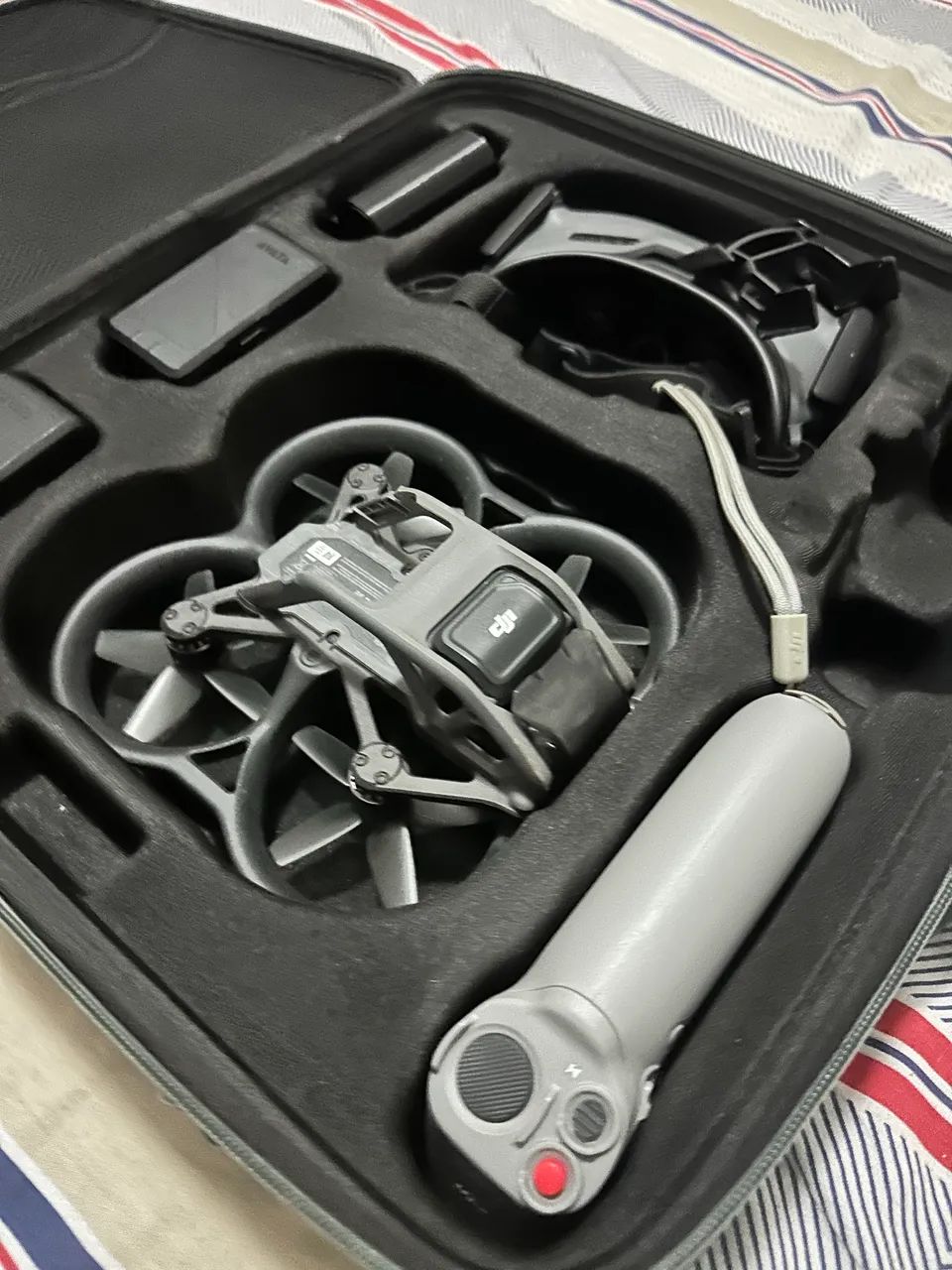 Vendo Drone DJI Avata 1 - Foto 3