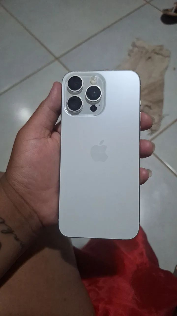 Vendo iPhone 15 pro max  - Foto 2