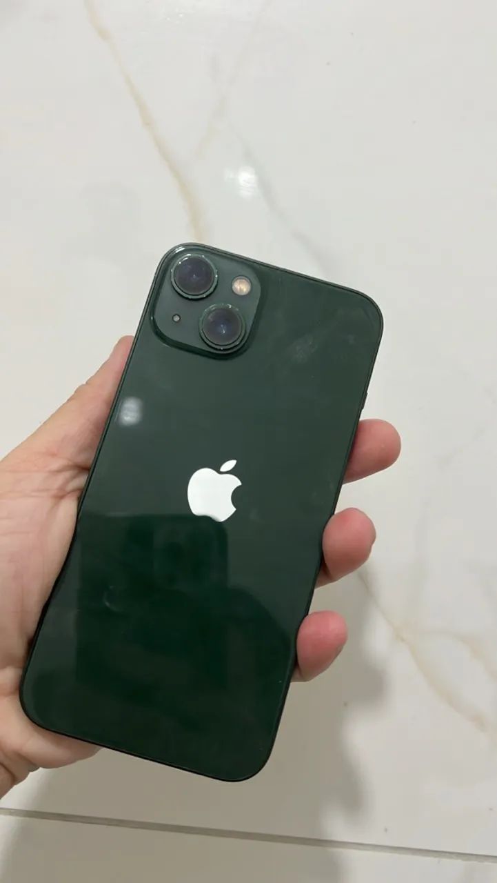 iPhone 13