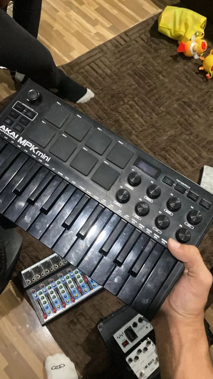 akai professional MPK mini 