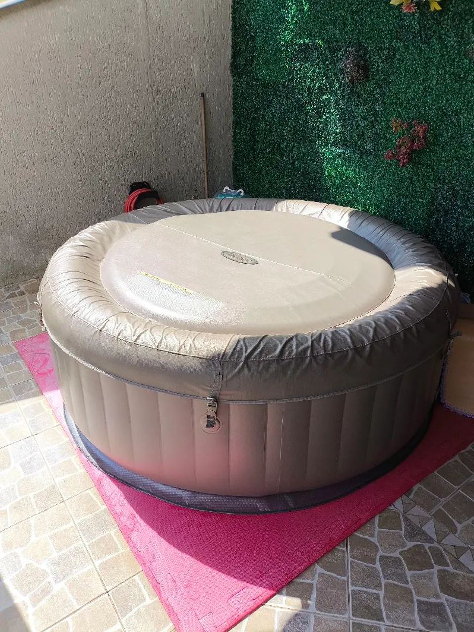SPA Intex com Aquecedor semi novo
