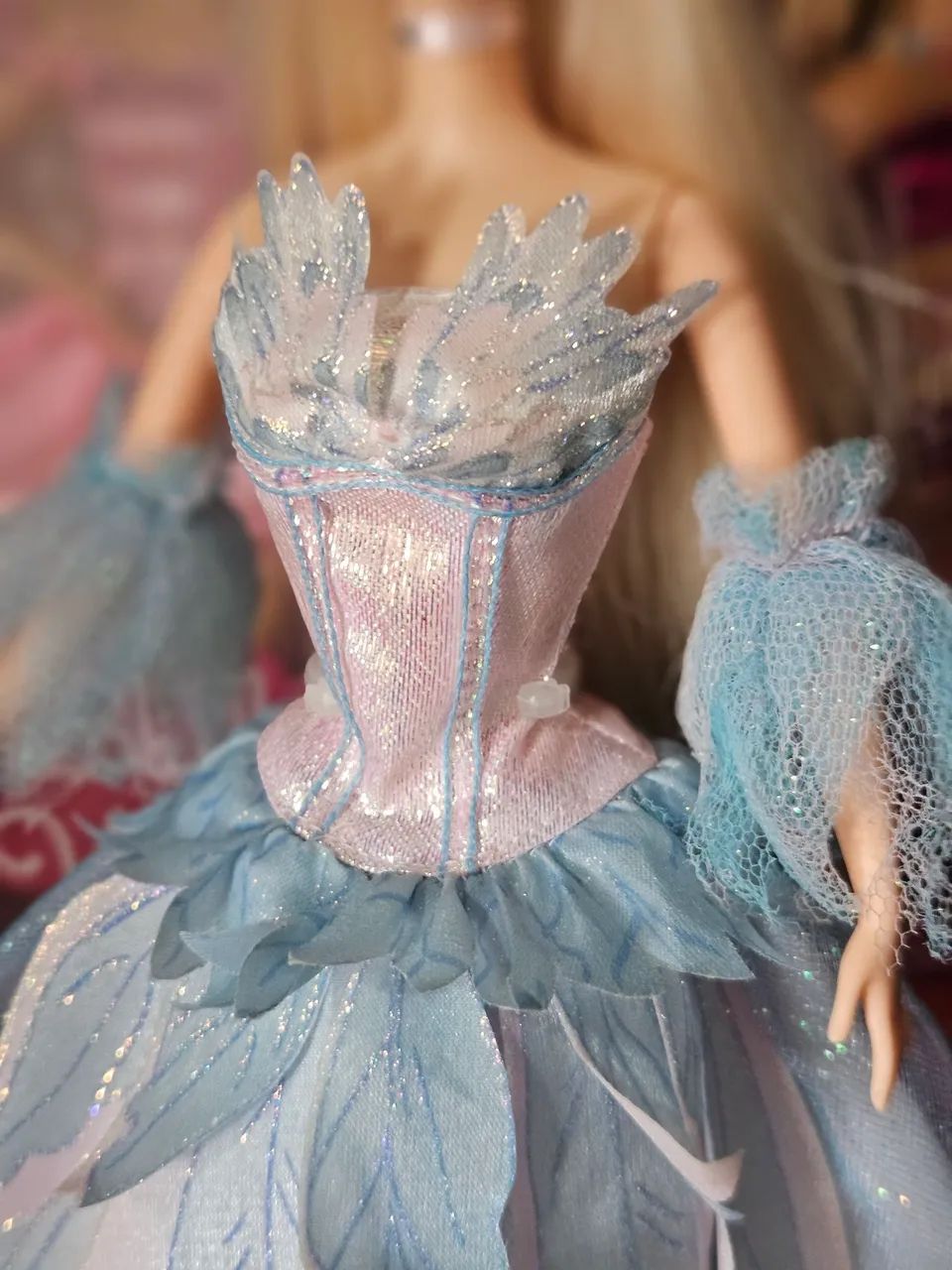 Barbie Odette Lago dos cisnes Deluxe - Foto 5