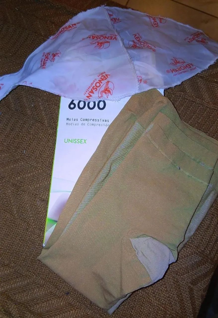 Meias compressivas - Foto 2