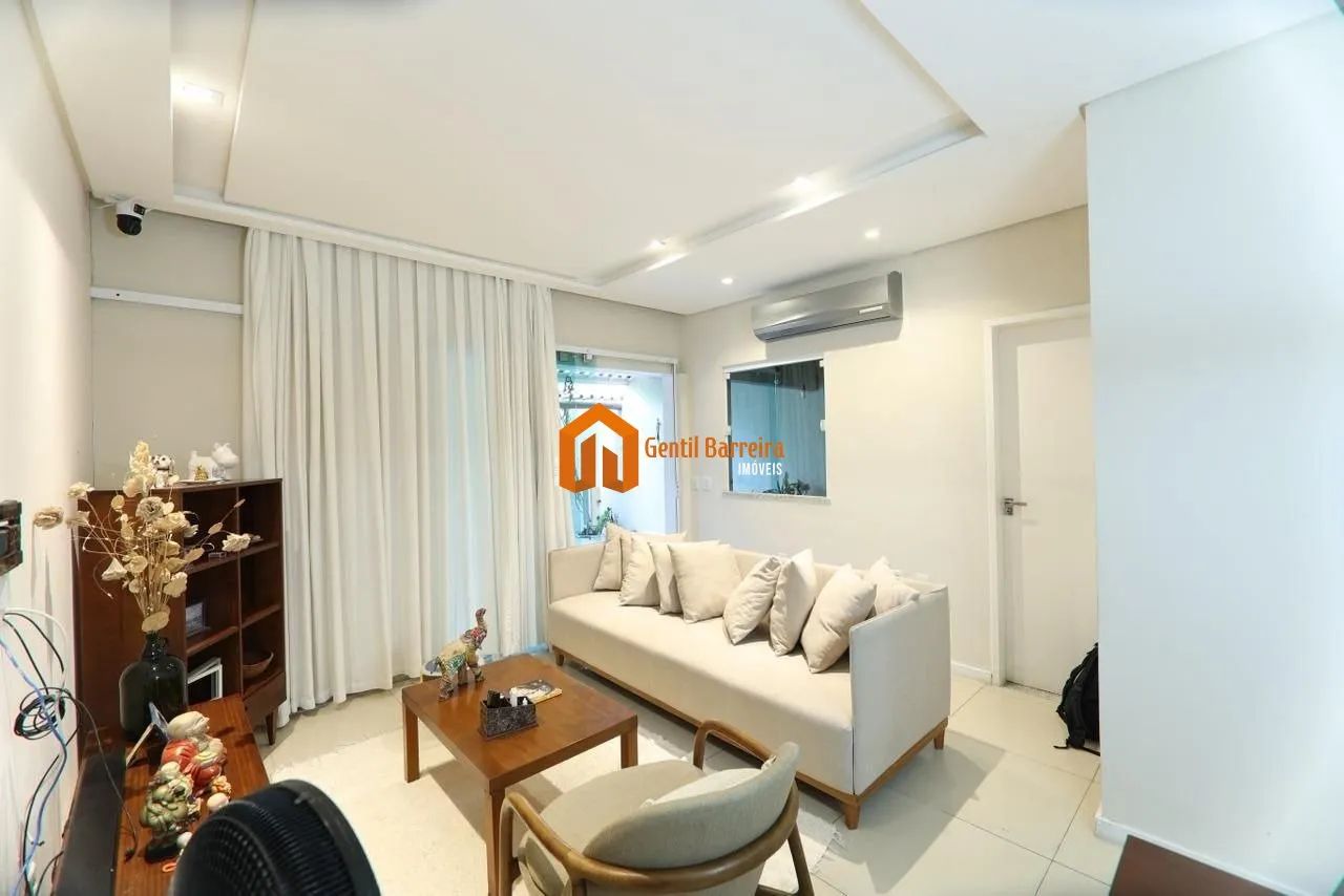 Casa Charmosa com Quintal 120m² | 3 Quartos e 3 Vagas - Foto 4