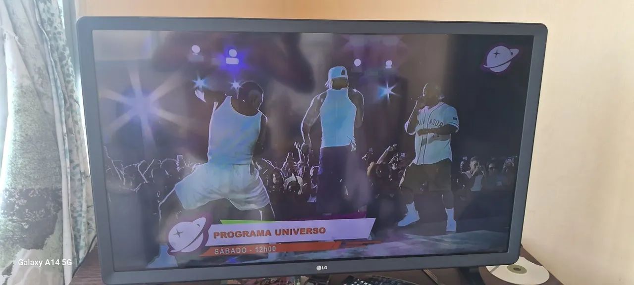 Smart TV LG 32 polegadas semi nova 