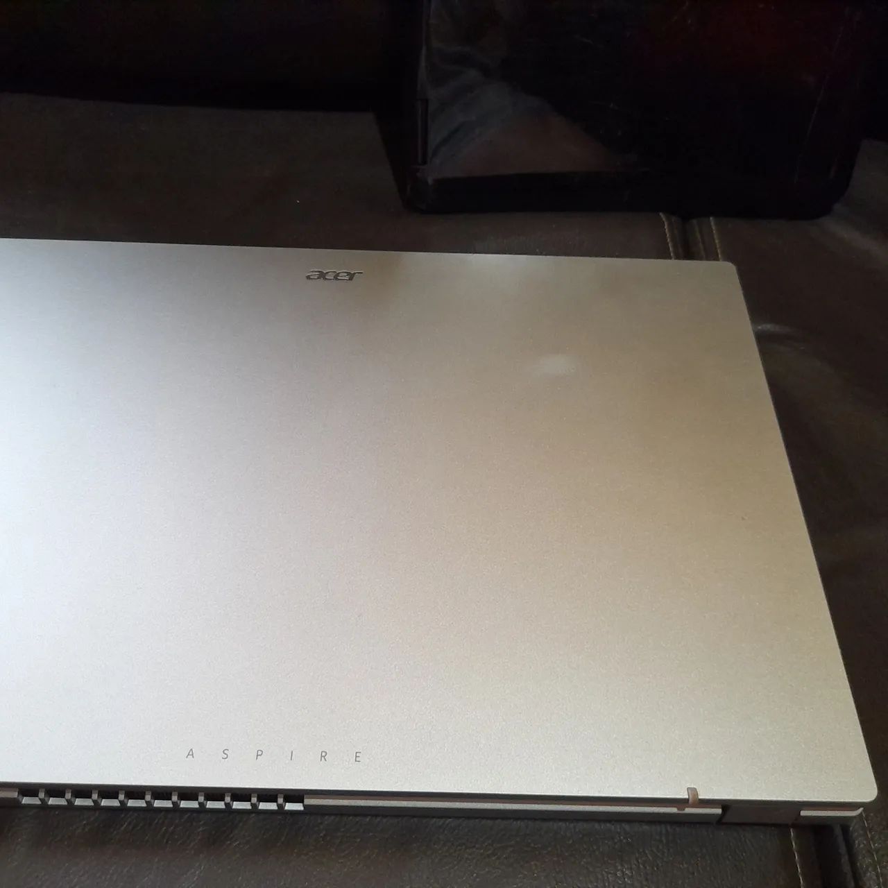 Notebook Aspire 3, 15  AMD RIZEN  - Foto 3