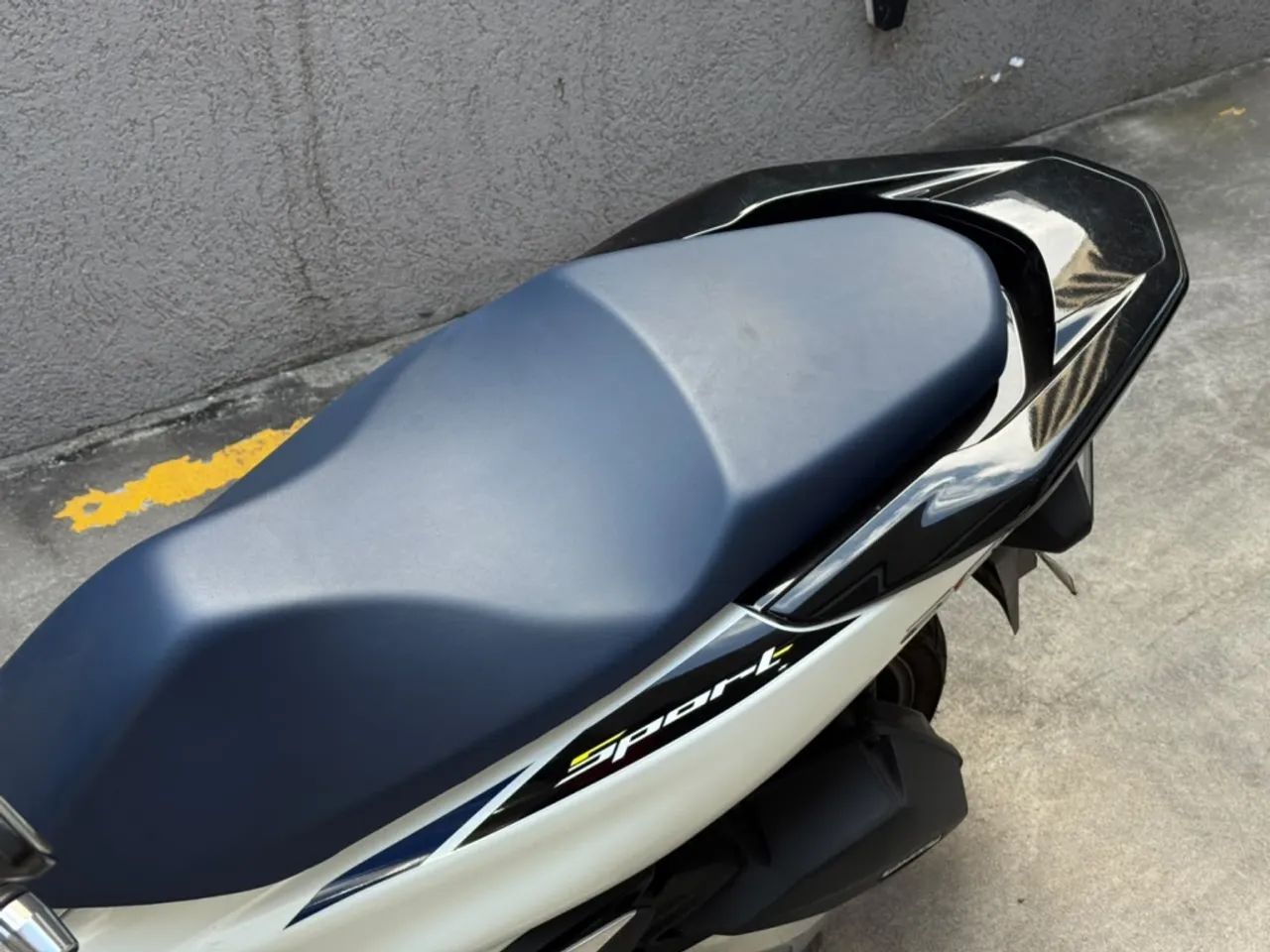 Honda Pcx 150 sport 2022 - Foto 8