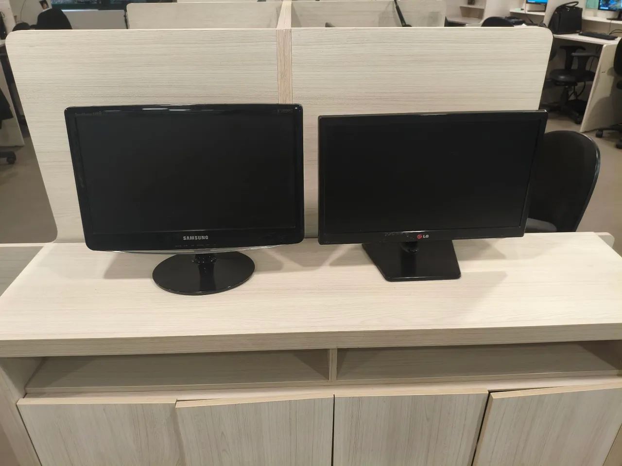 Monitor LG e Samsung  - Foto 4