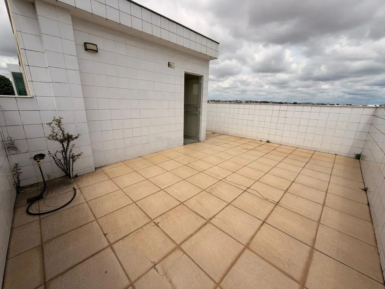 Cobertura Duplex 2 quartos com suíte no Serrano - Belo Horizonte - MG