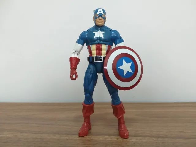 Boneco Capitão América Lobisomem Marvel Legends 