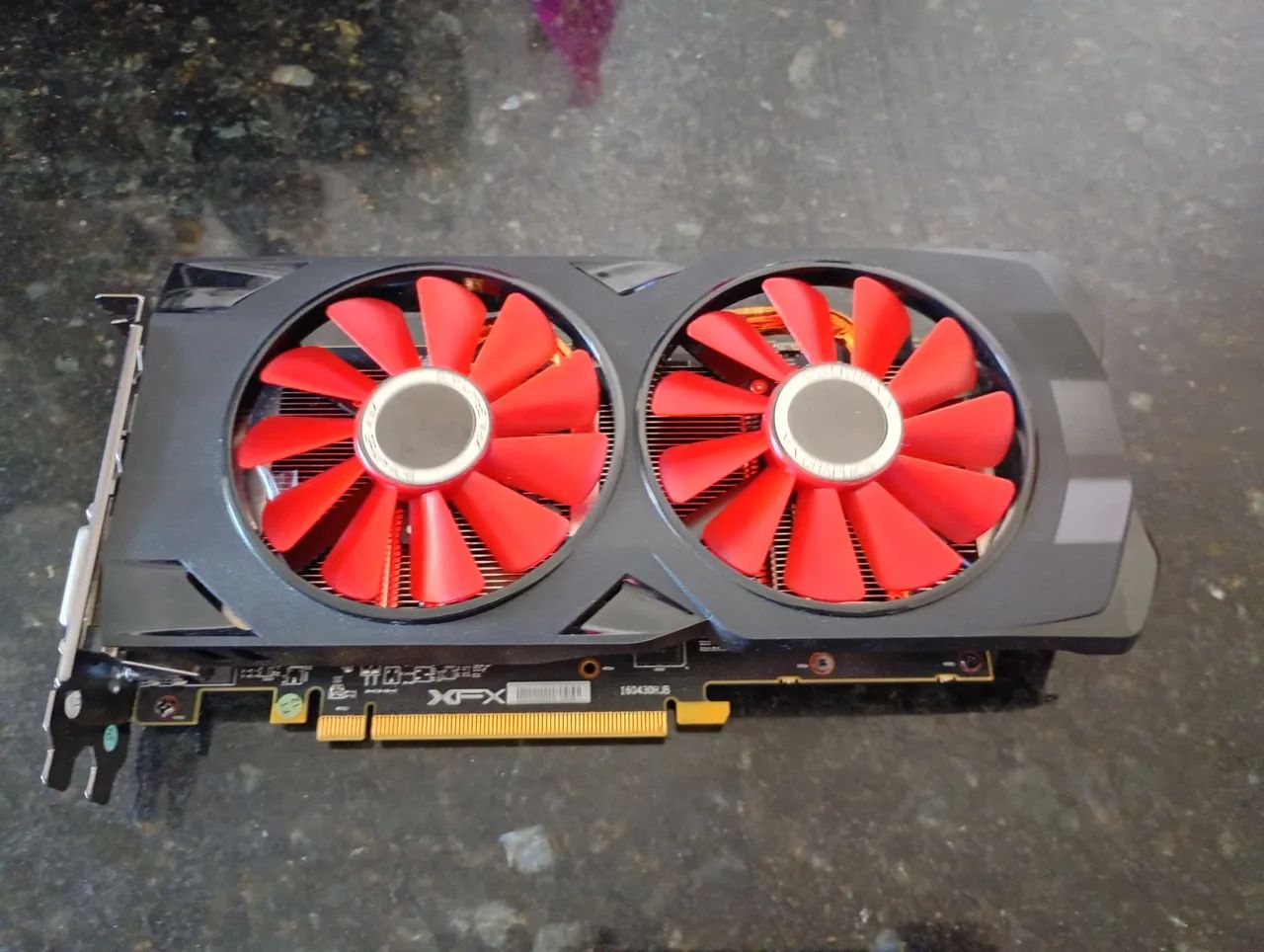 RX 570 xfx 8gb