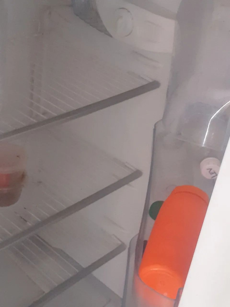 Vendo Uma geladeira  - Foto 2