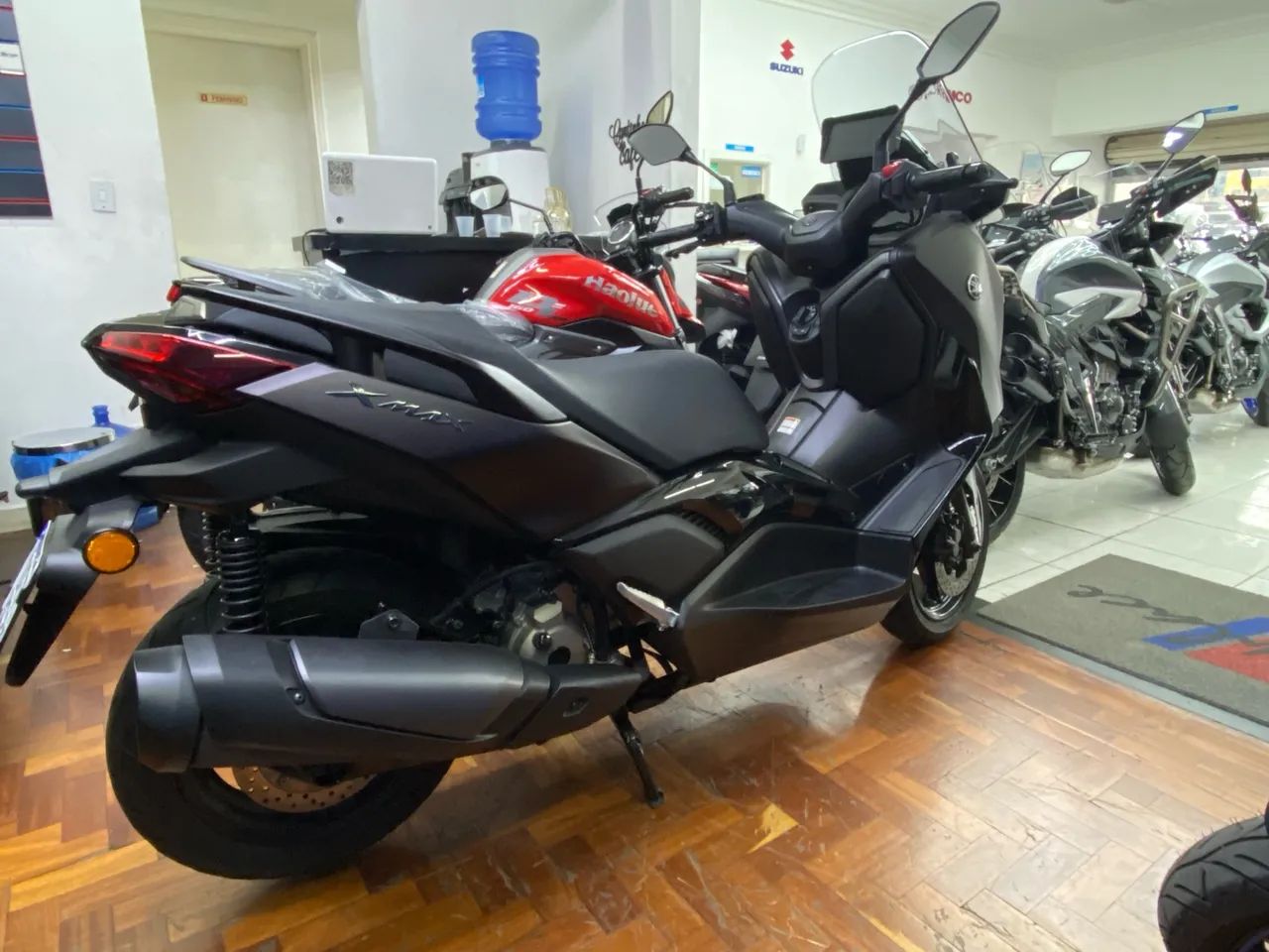 XMAX 300 CONNECTED ABS 2026 - Foto 2