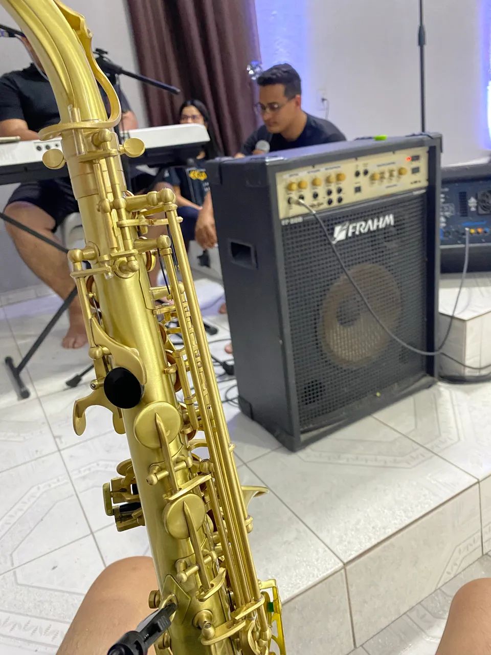 Saxofone novo  - Foto 4