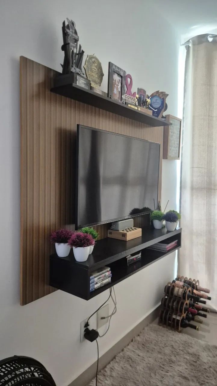 Painel para TV Naironi. TV até 48 polegadas.. 