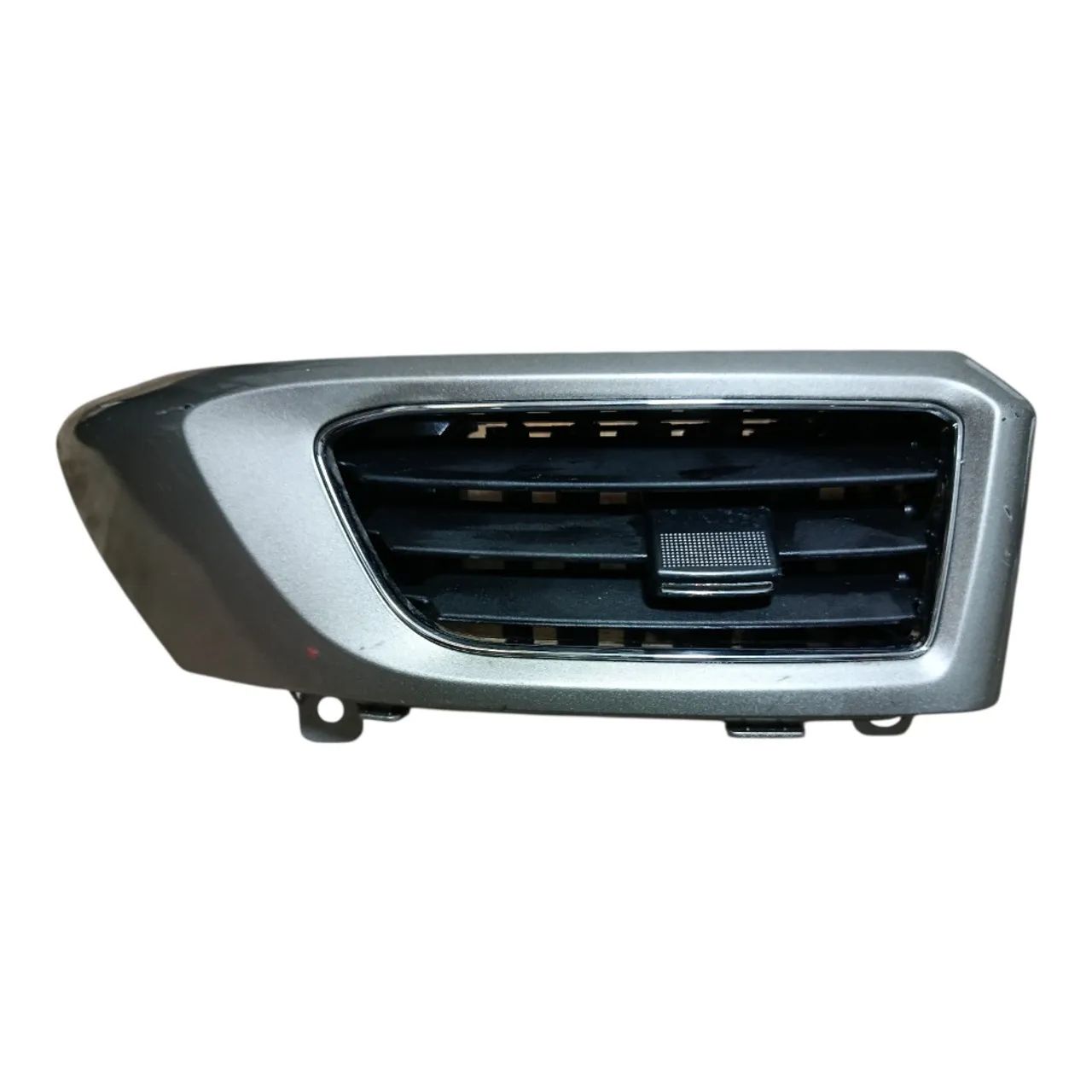 Difusor Ar Central L/e/c/ Moldura Foton Aumark S 715