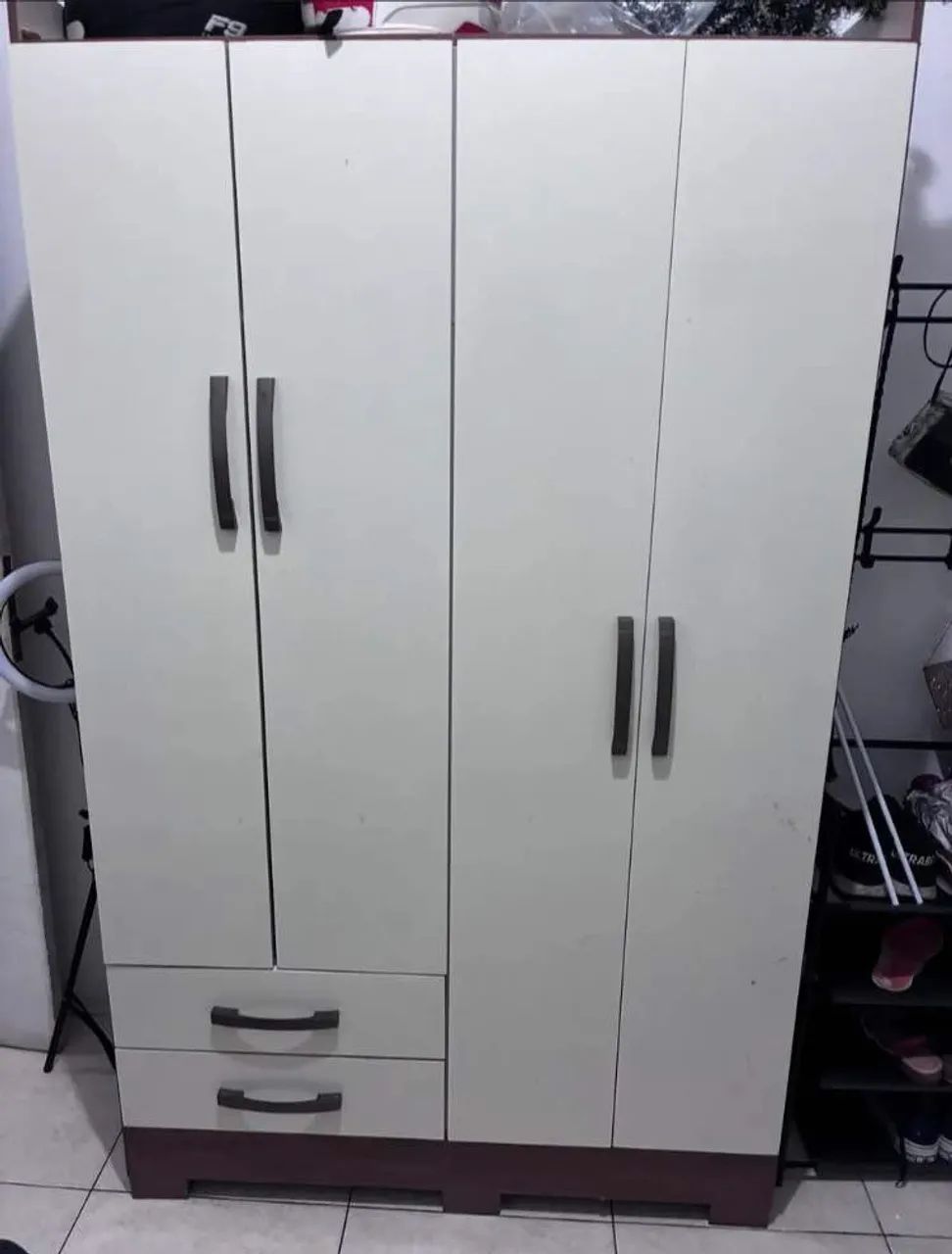 Guarda roupa solteiro 