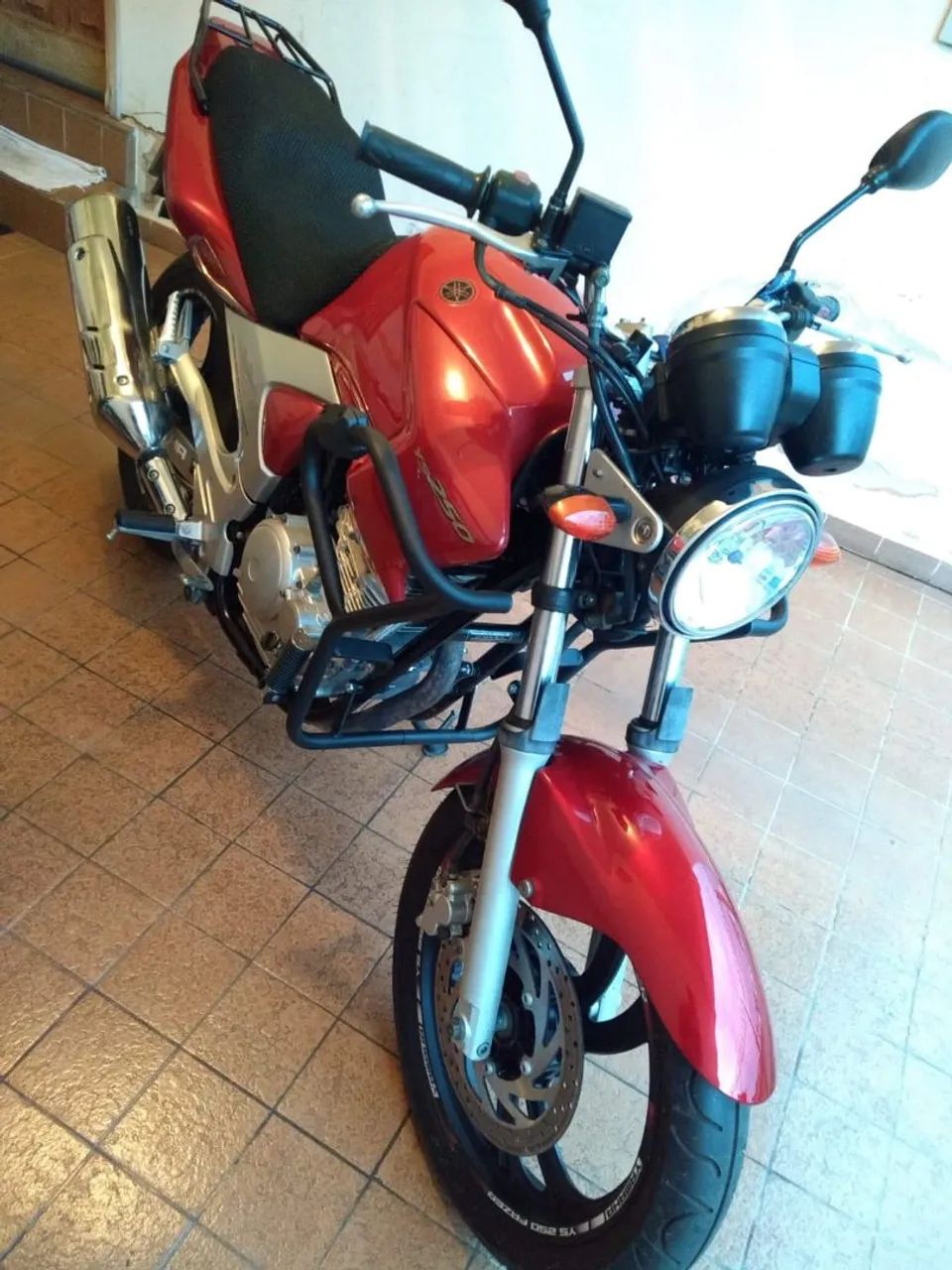Fazer YS 250