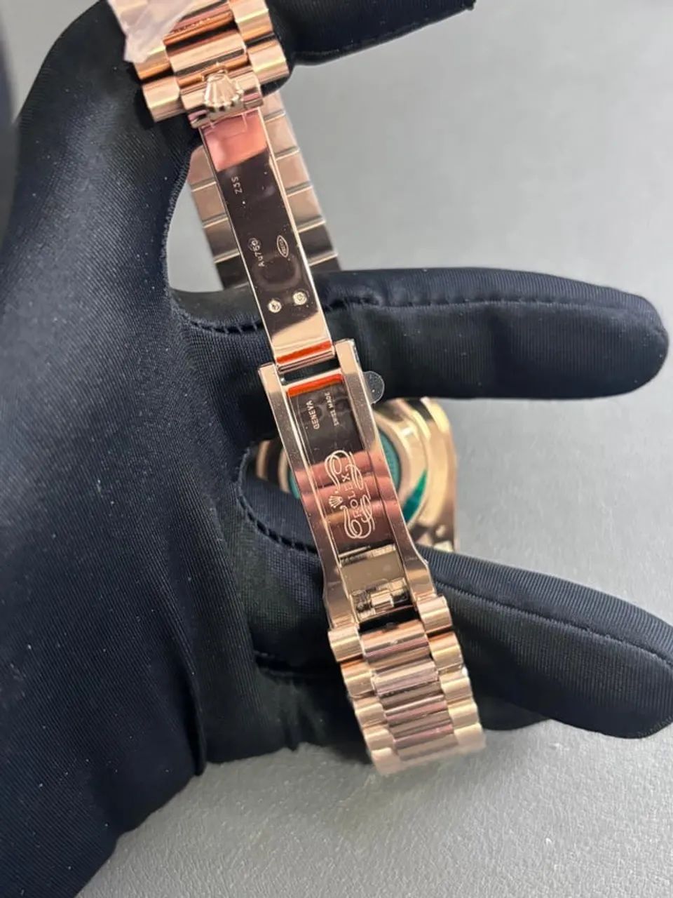 Relógio ROLEX AUTOMÁTICO MODELO DAY DATE COM NUMERAIS ROMANOS  - Foto 4