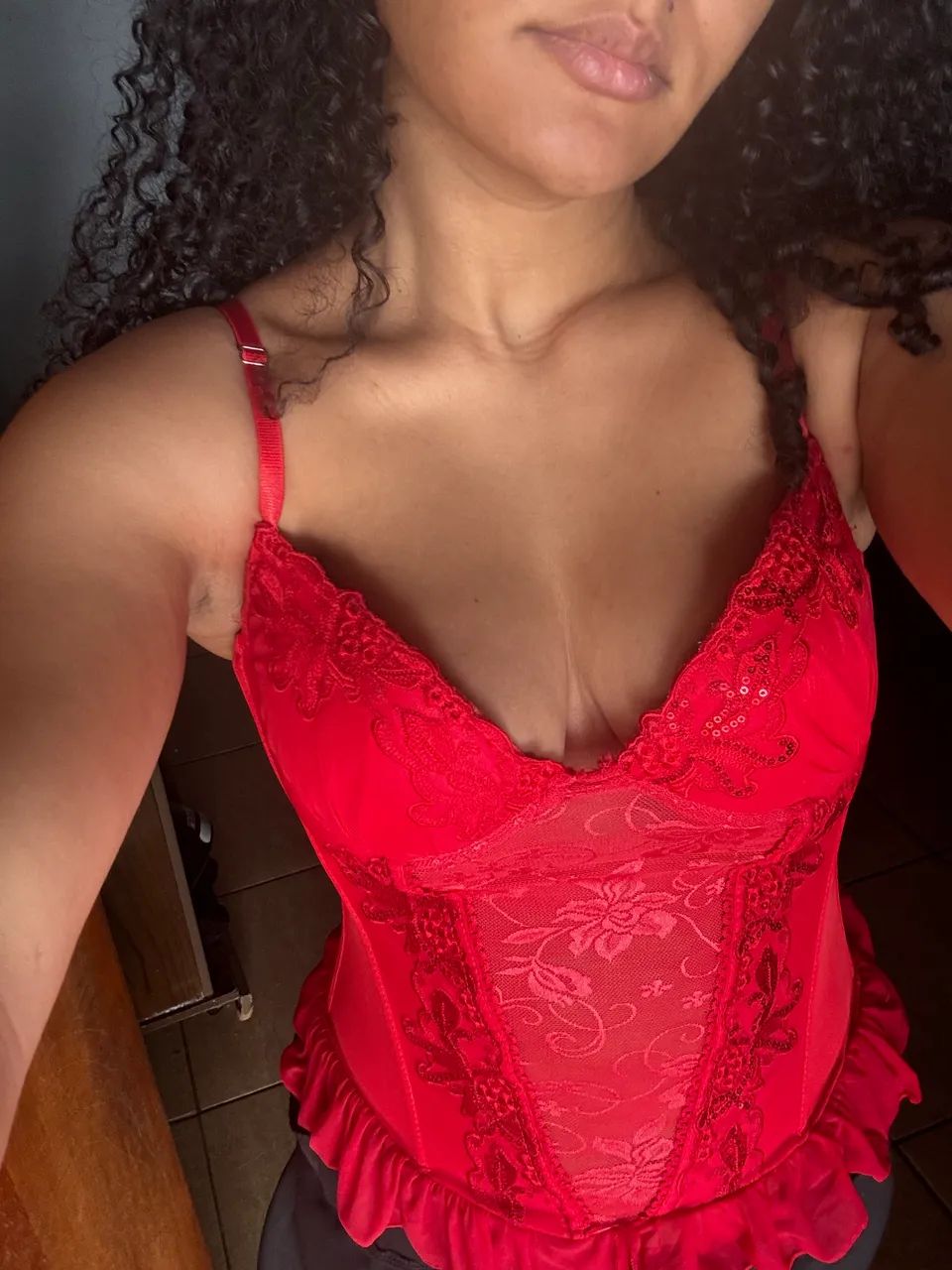 Corset vermelho bordado - Foto 3