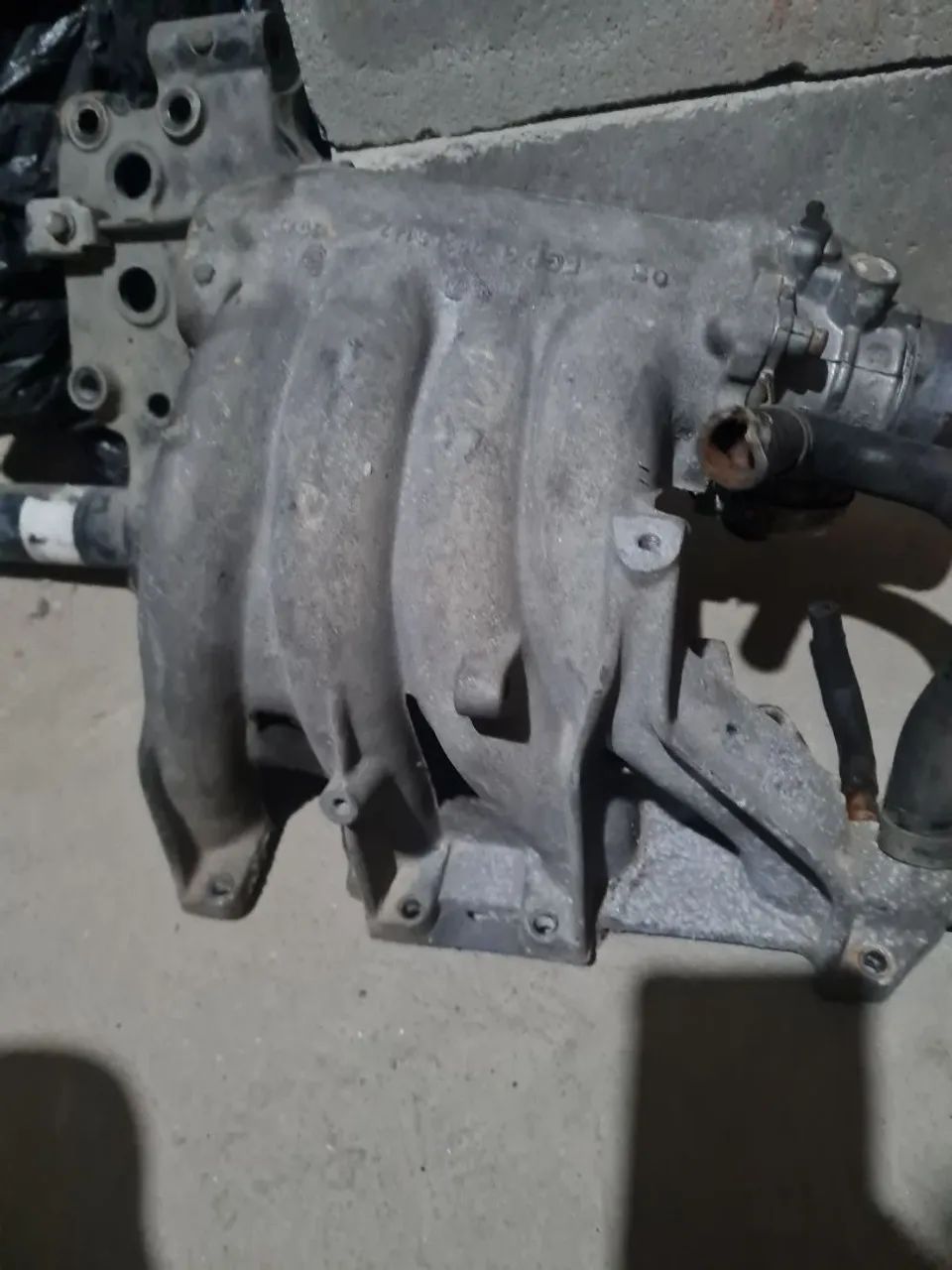 Coletor descarga motor GM 1.8 2006 flex. - Foto 2