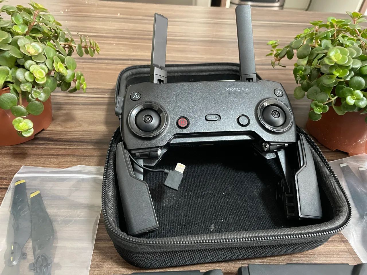 Drone Dji Mavic Air Com Câmera 4k Onyx Black  - Foto 5