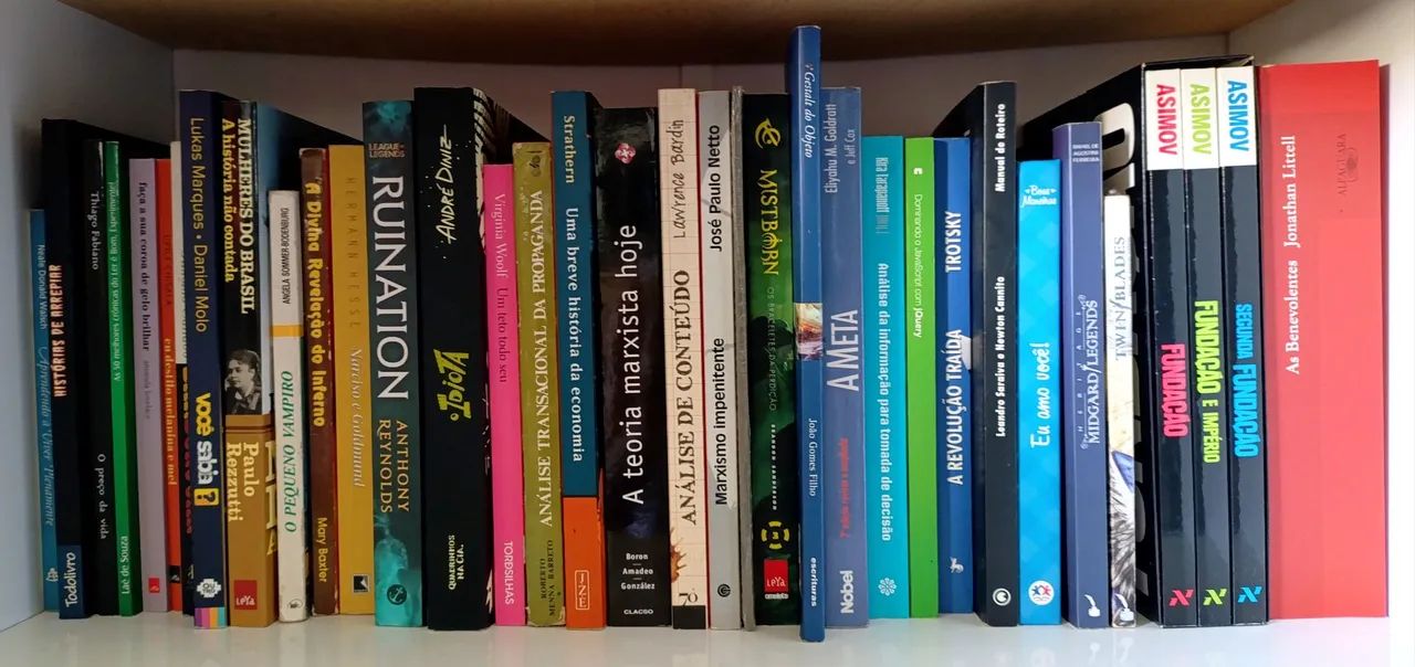 Livros a partir de 10 reais cada - Foto 4