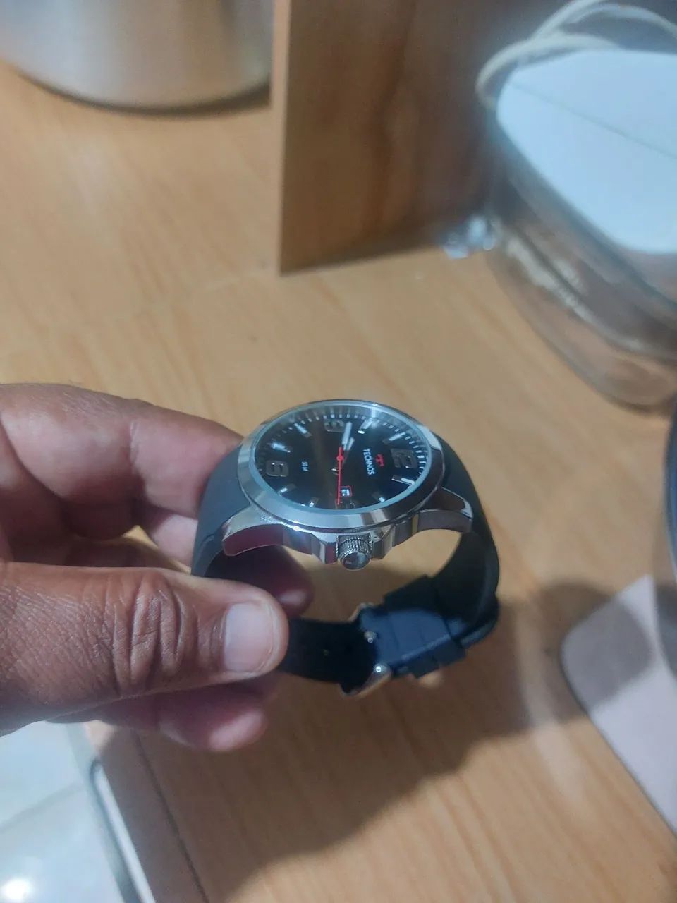 Vendo relógio Tecnos novo 5 dias de comprado  - Foto 2