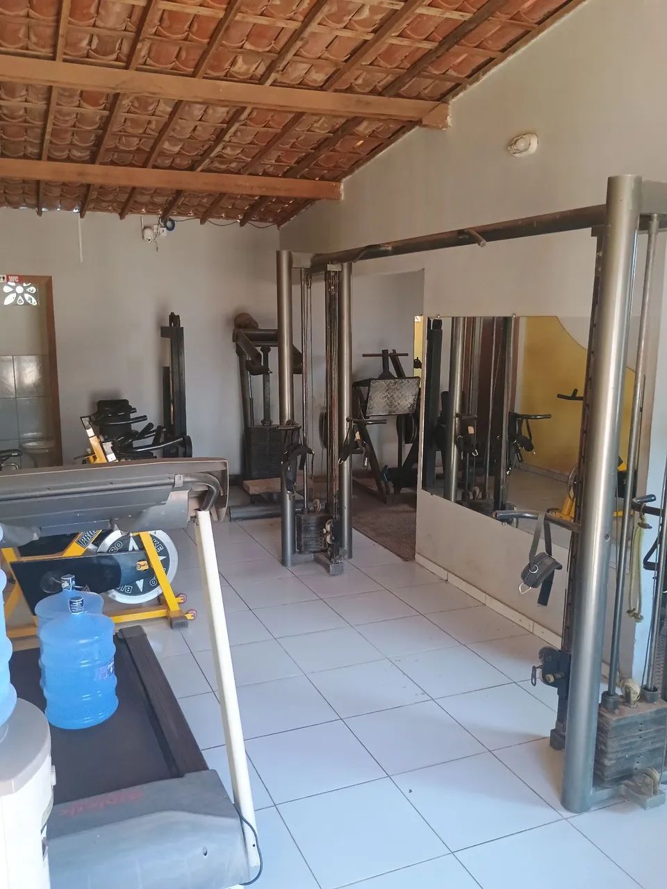 Equipamentos para academia completa (NÃO VENDO SEPARADAMENTE)