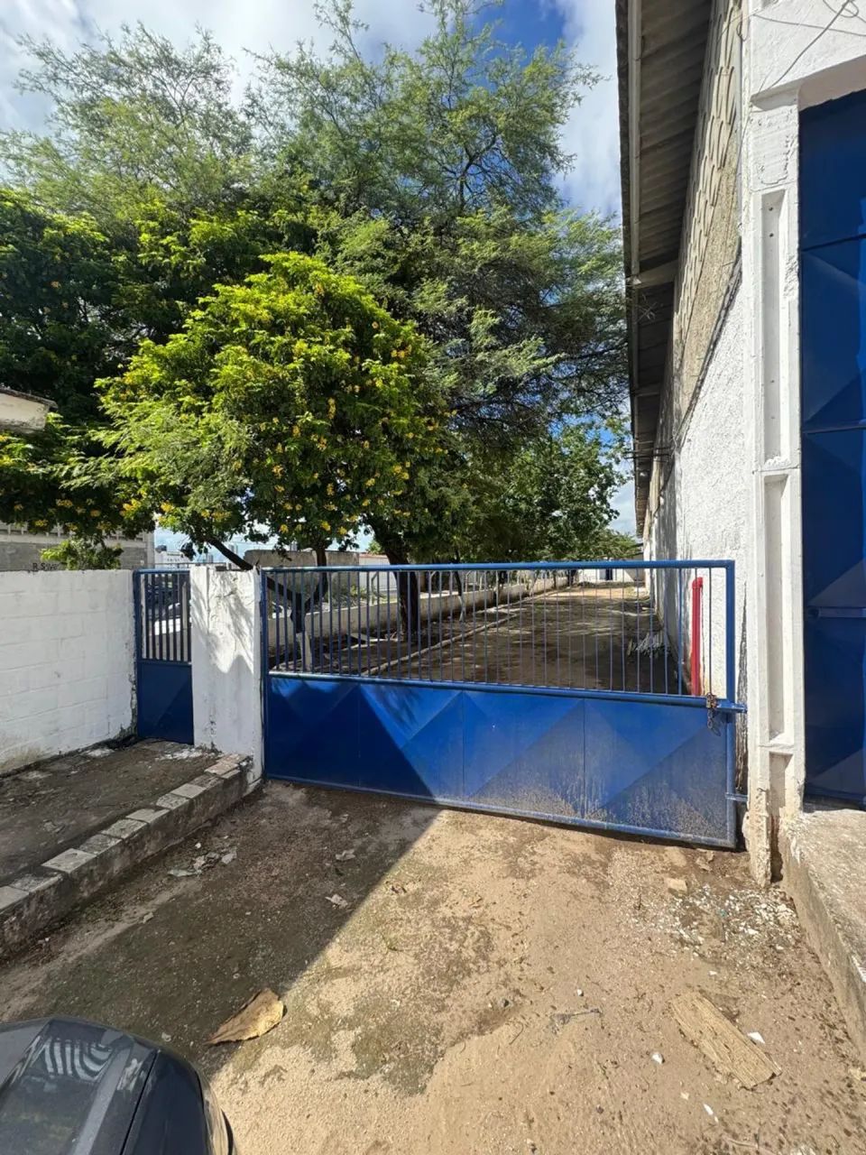 Galpão no Bessa com 930 m2 e 300 m2 de pátio - Foto 4