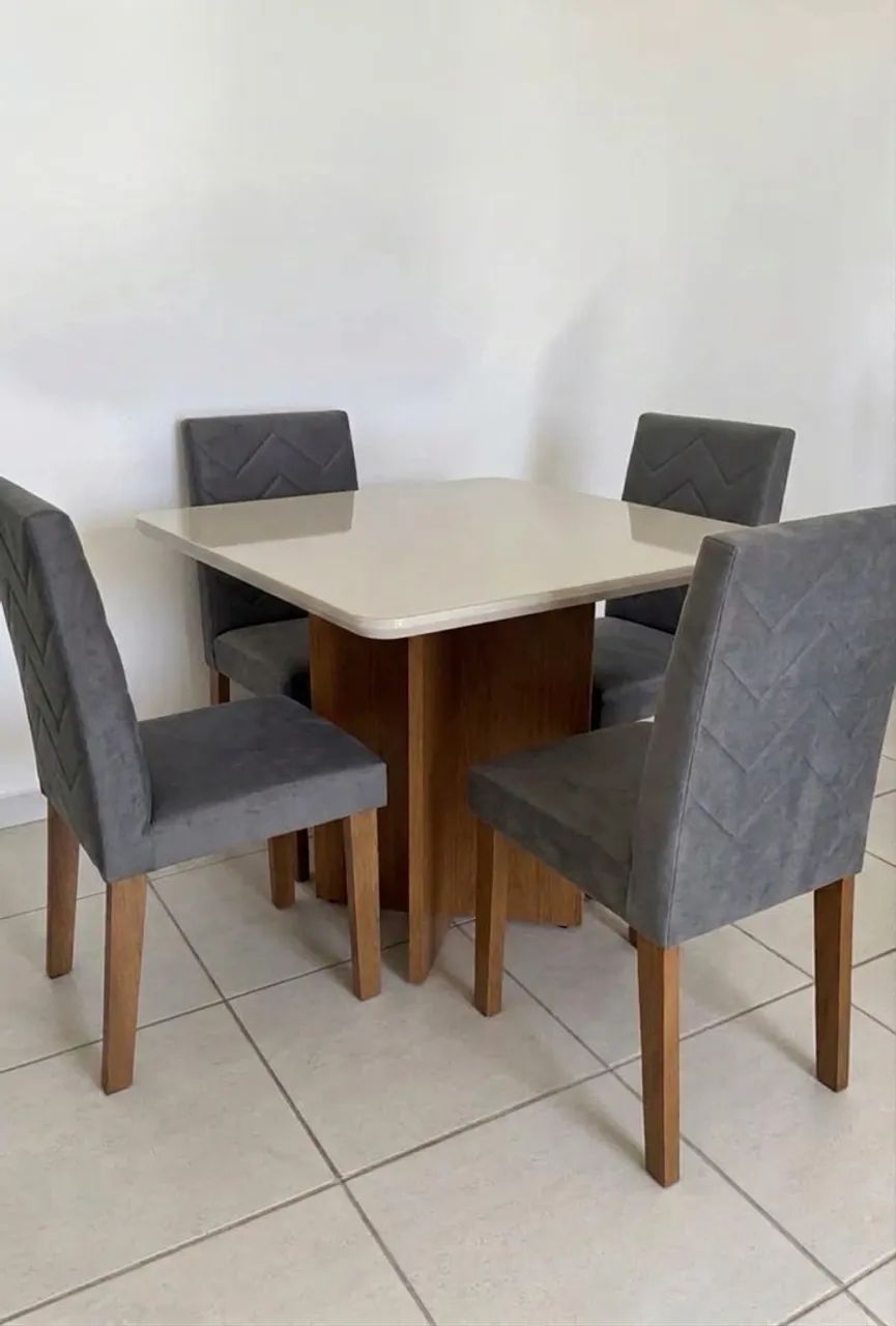 Conjunto mesa de jantar