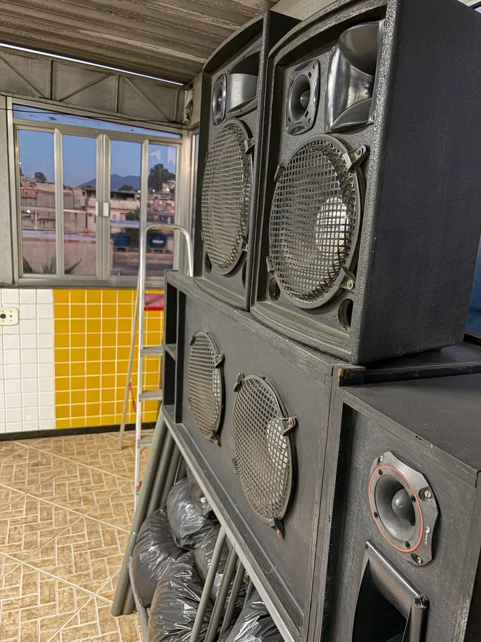 Caixas e jogo de som completo  - Foto 5