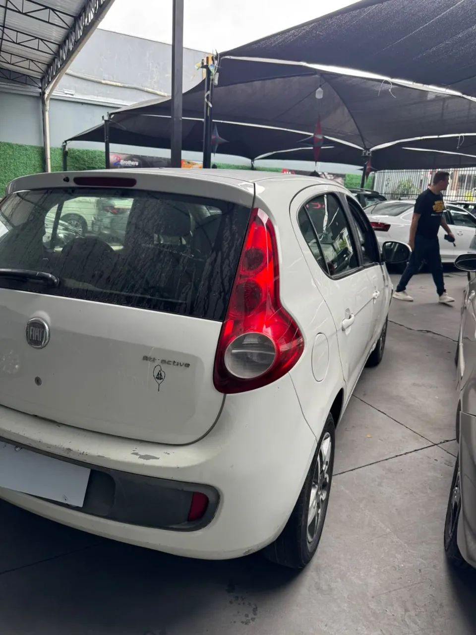 Fiat Palio ATTRACTIVE 1.0 EVO Fire Flex 8v 5p, foto 4 de 10