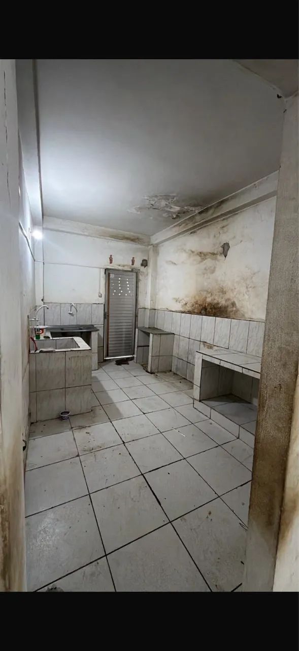 Loja no centro com casa para morar - Foto 2