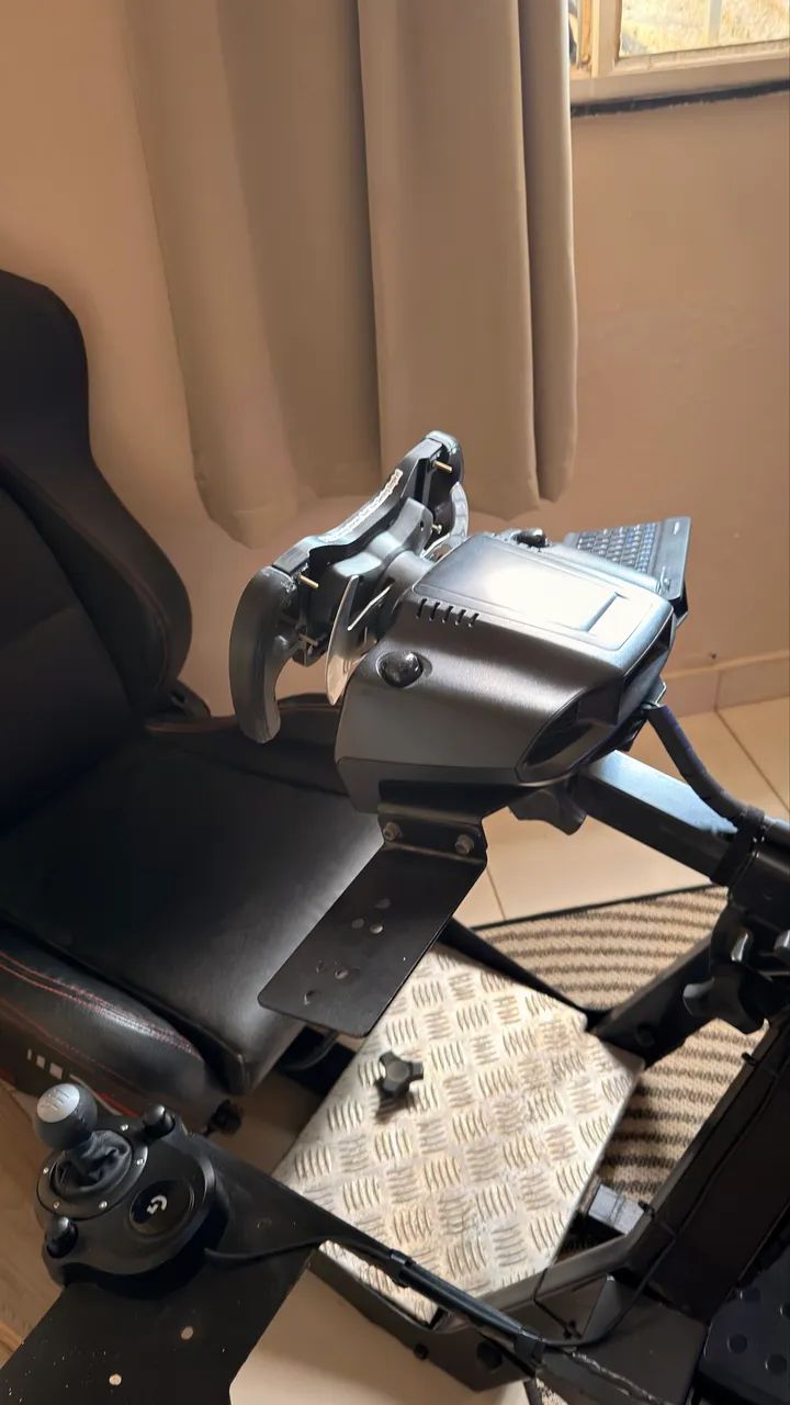 Volante Logitech g920 + cockpit extreme SimRacing - Foto 4