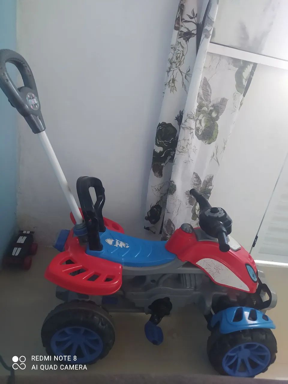 Quadricicolo infantil 