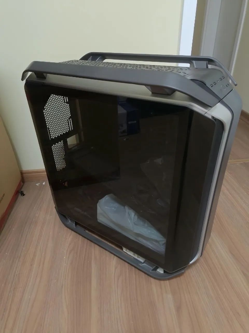 Cooler Master Cosmos c700m